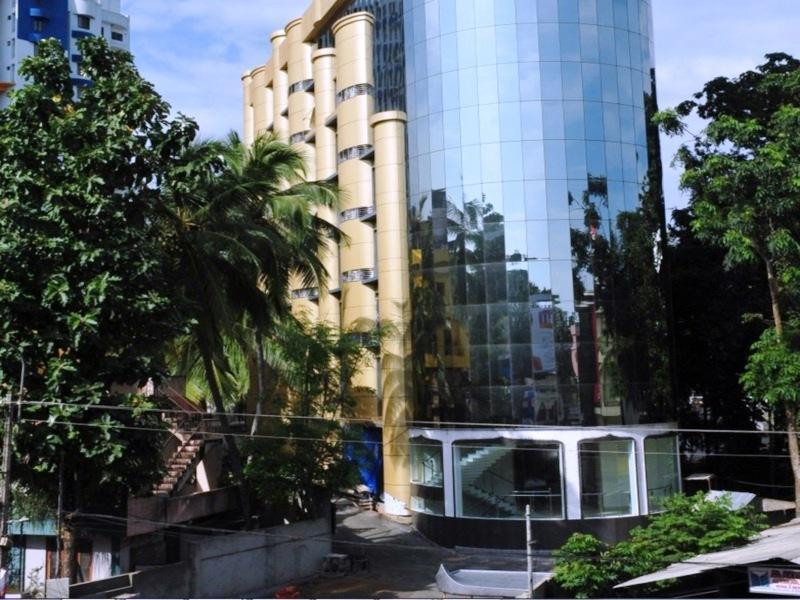 Pattom Royal Hotel Тривандрум Экстерьер фото
