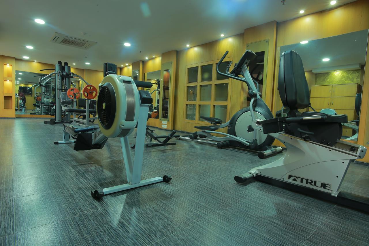 Pattom Royal Hotel Тривандрум Экстерьер фото